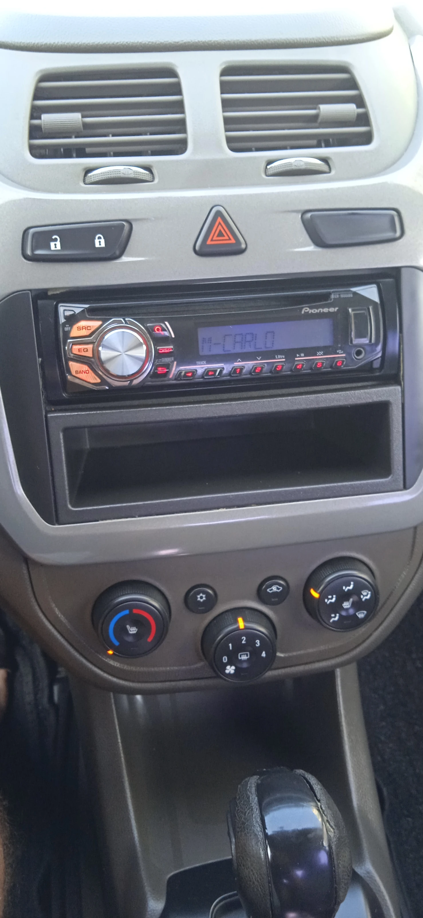 Chevrolet Cobalt, 2013г, передний привод, автомат