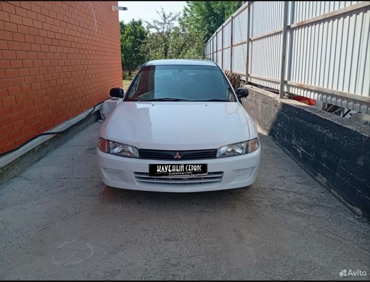 Mitsubishi Lancer, 1999г, передний привод, автомат