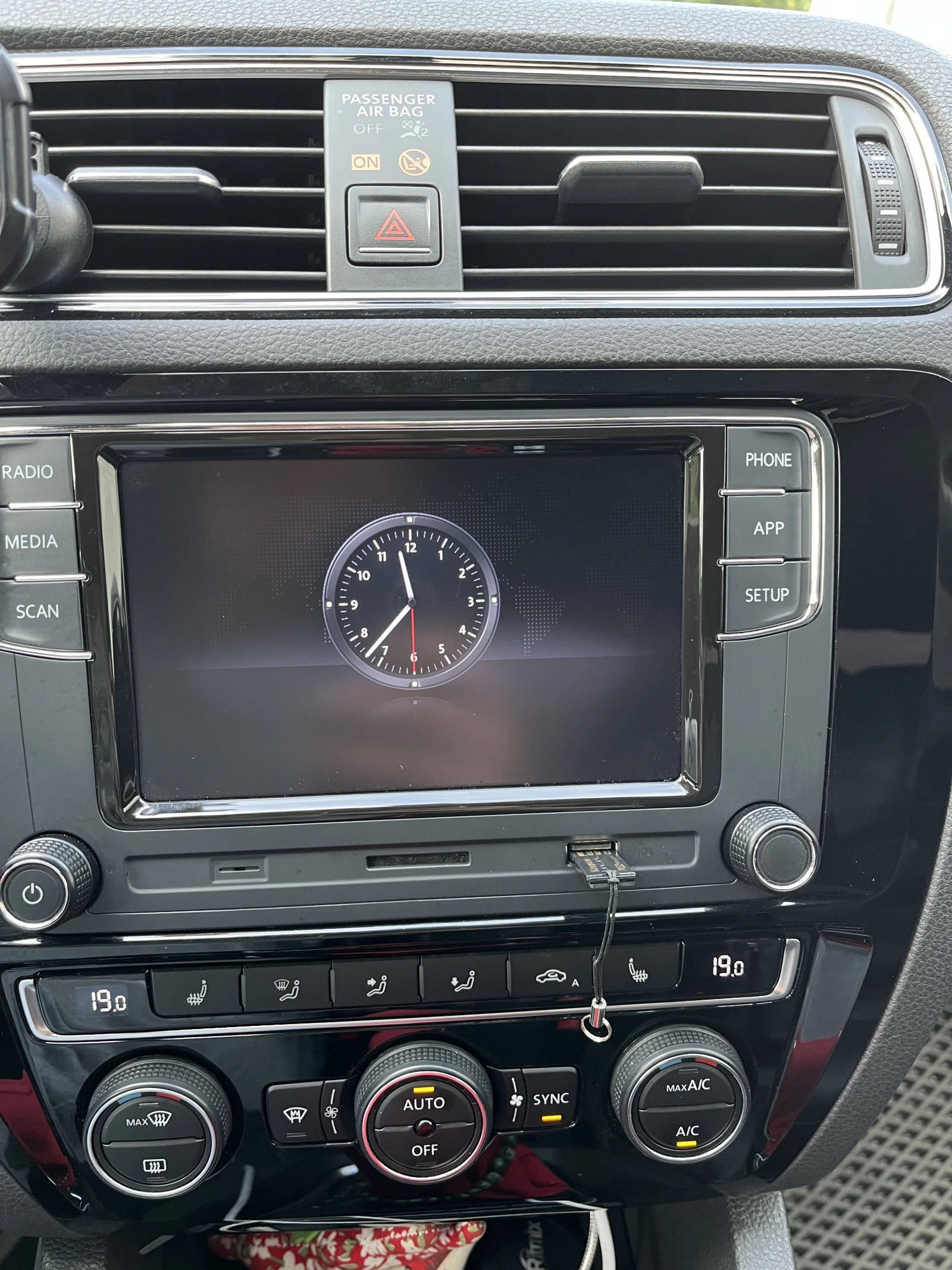 Volkswagen Jetta, 2017г, передний привод, робот