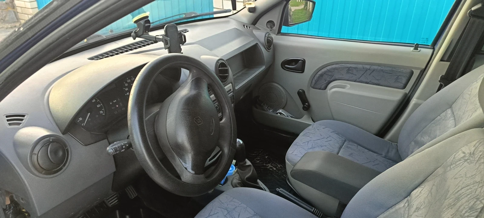 Renault Logan, 2006г, передний привод, механика