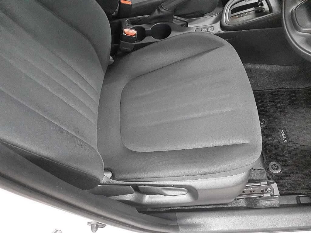 Toyota Yaris, 2022г, передний привод, вариатор