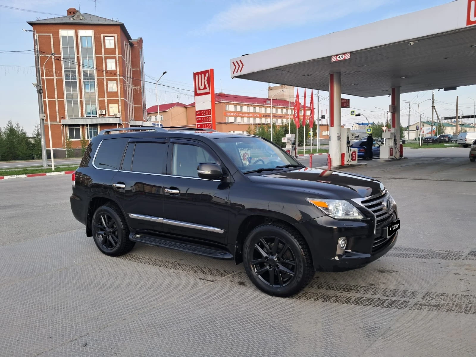 Lexus LX, 2012г, полный привод, автомат