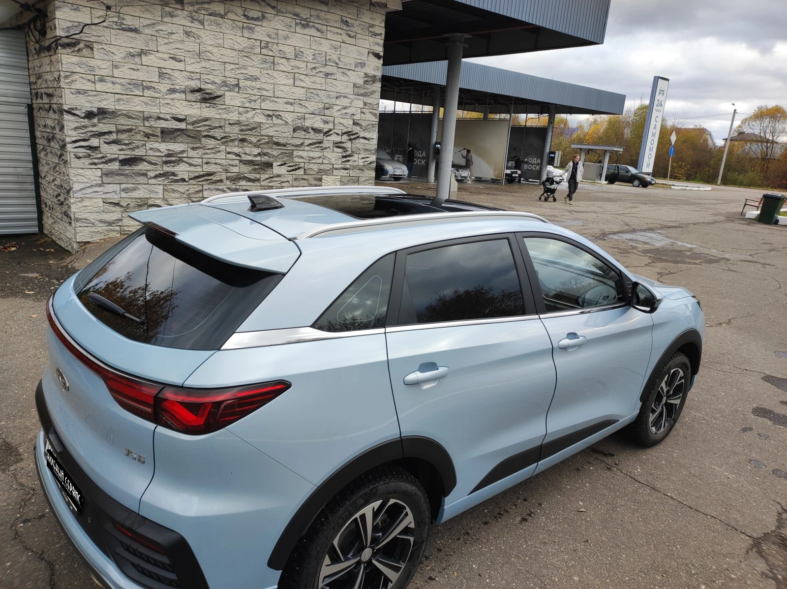 JAC JS6, 2023г, передний привод, робот