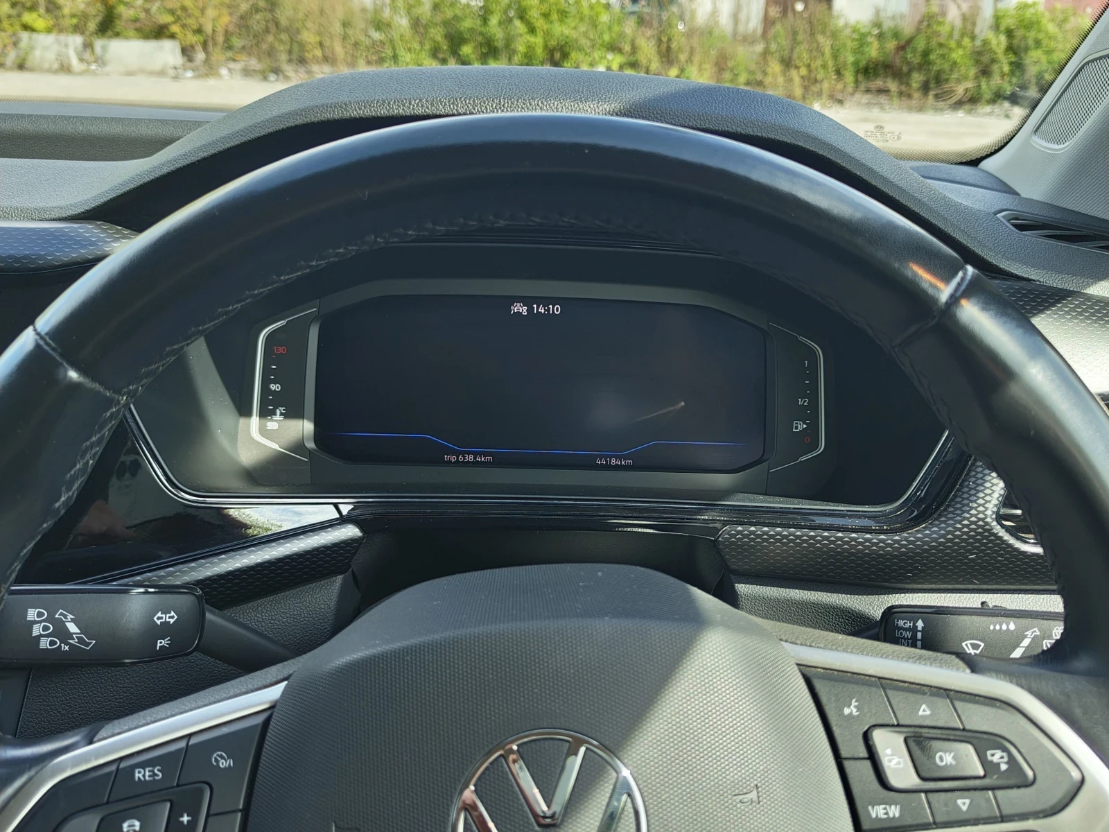 Volkswagen T-Cross, 2020г, передний привод, робот