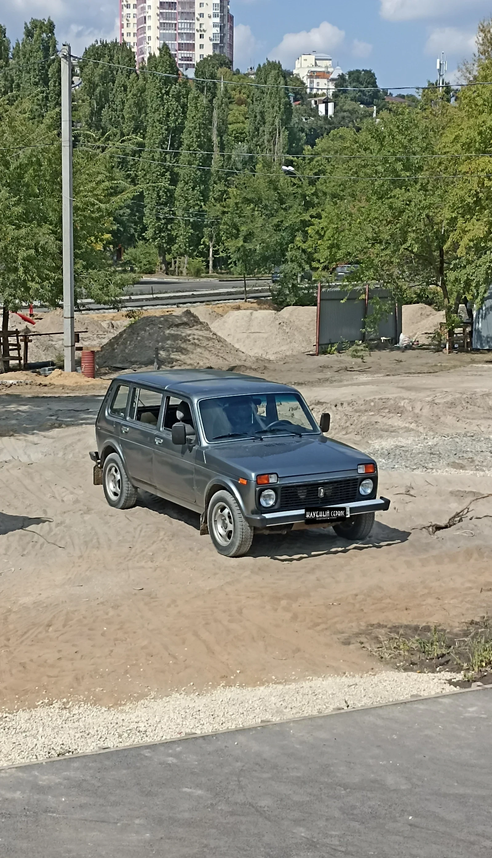 Lada (ВАЗ) 2131 (4x4), 2006г, полный привод, механика