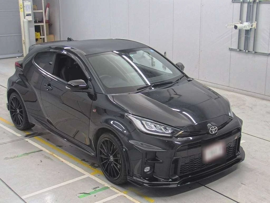 Toyota Yaris, 2021г, передний привод, вариатор