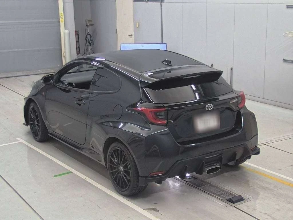 Toyota Yaris, 2021г, передний привод, вариатор