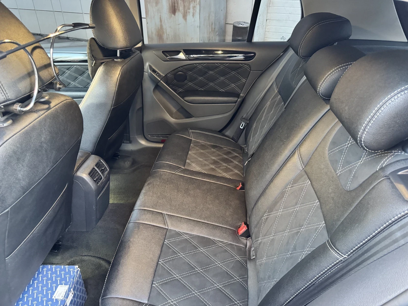 Volkswagen Golf, 2011г, передний привод, робот