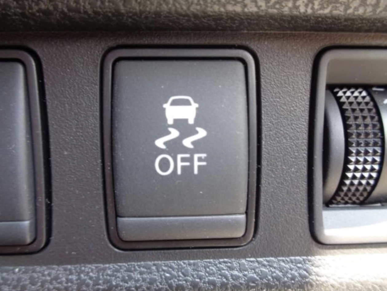 Nissan Note, 2019г, передний привод, вариатор