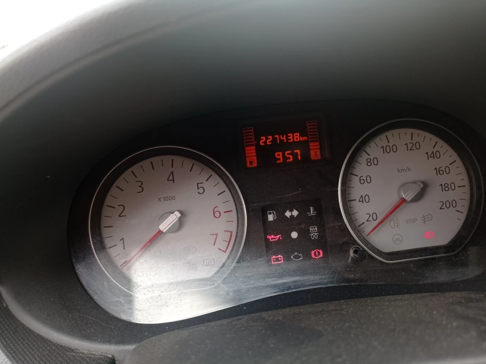 Renault Logan, 2013г, передний привод, механика