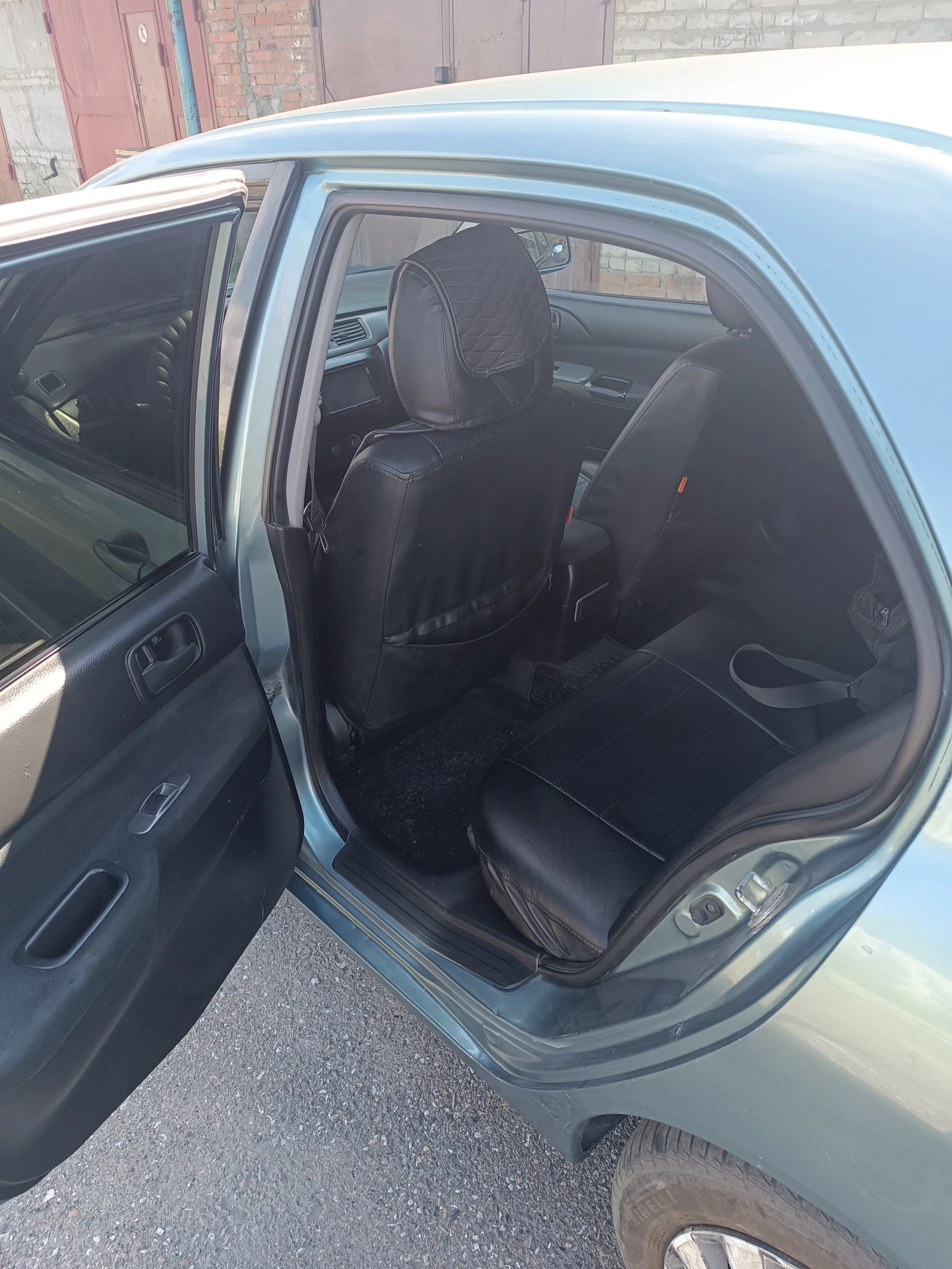 Mitsubishi Lancer, 2006г, передний привод, механика