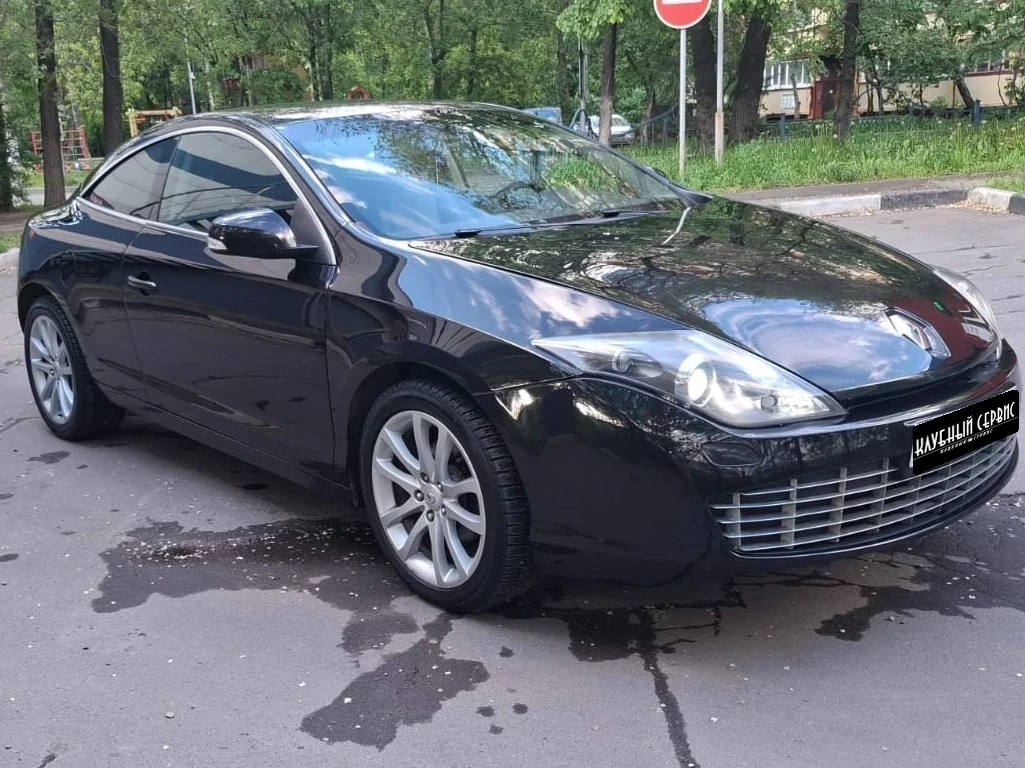Renault Laguna, 2011г, передний привод, автомат
