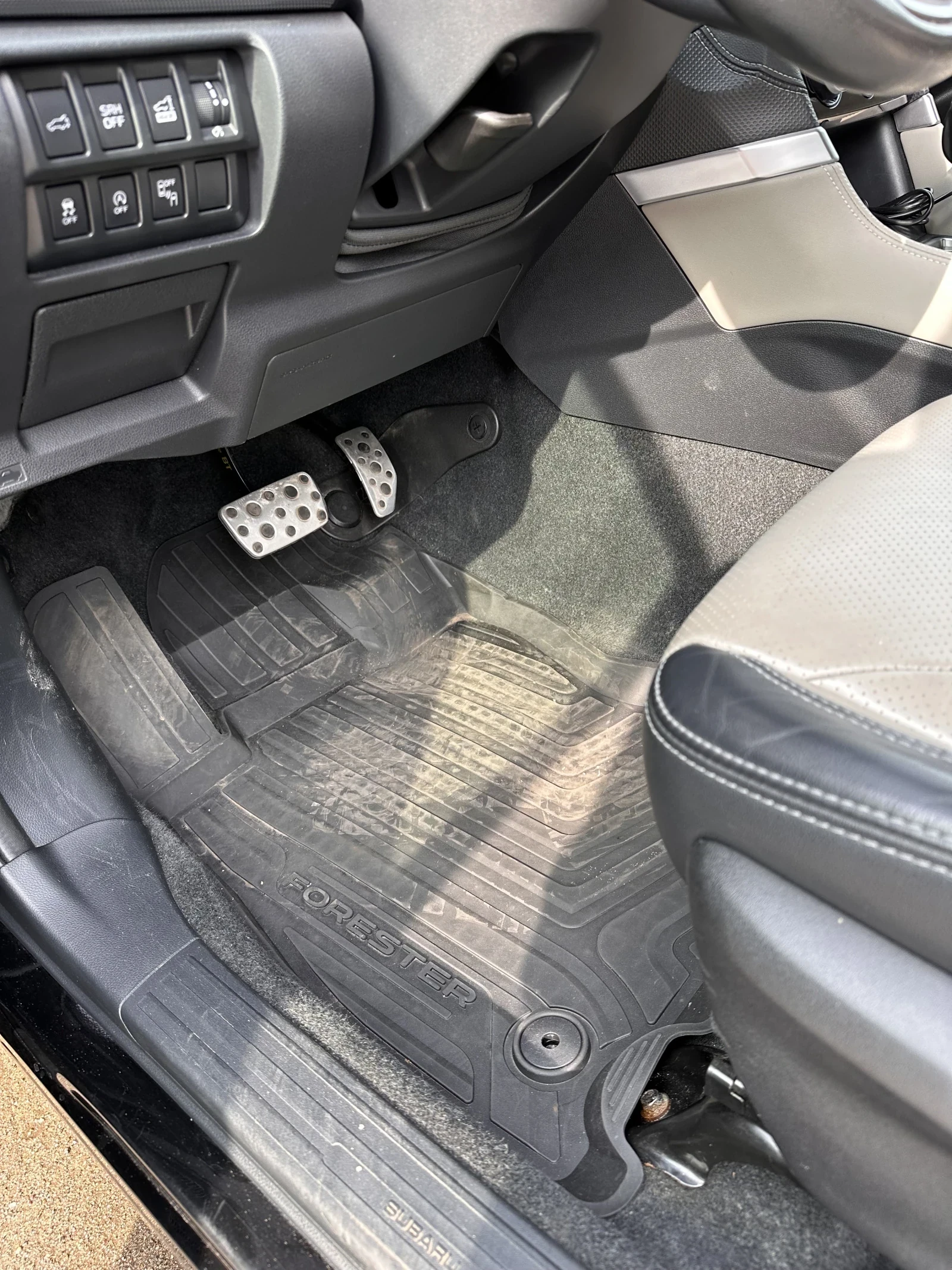 Subaru Forester, 2019г, полный привод, вариатор