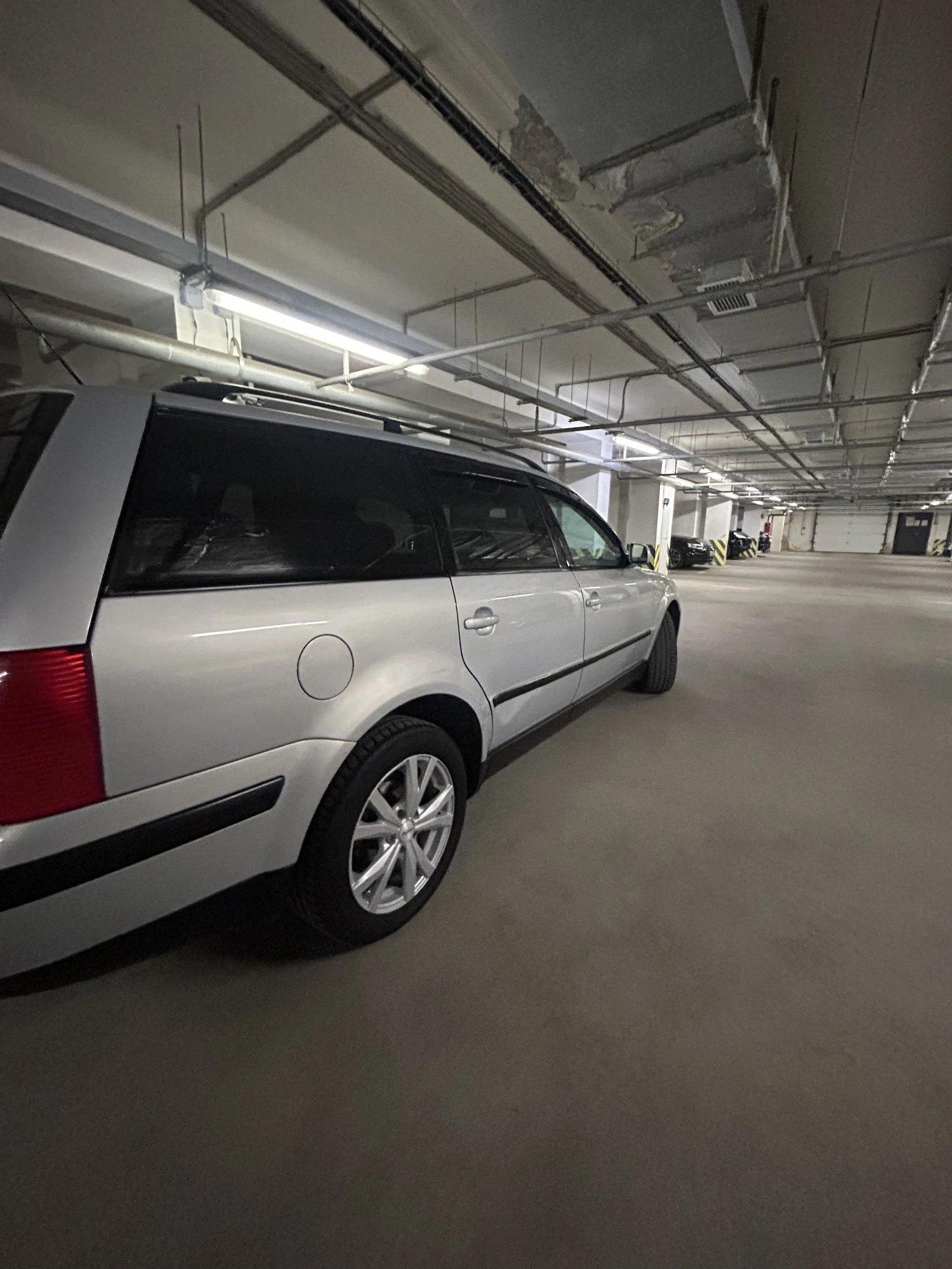 Volkswagen Passat, 2000г, передний привод, автомат