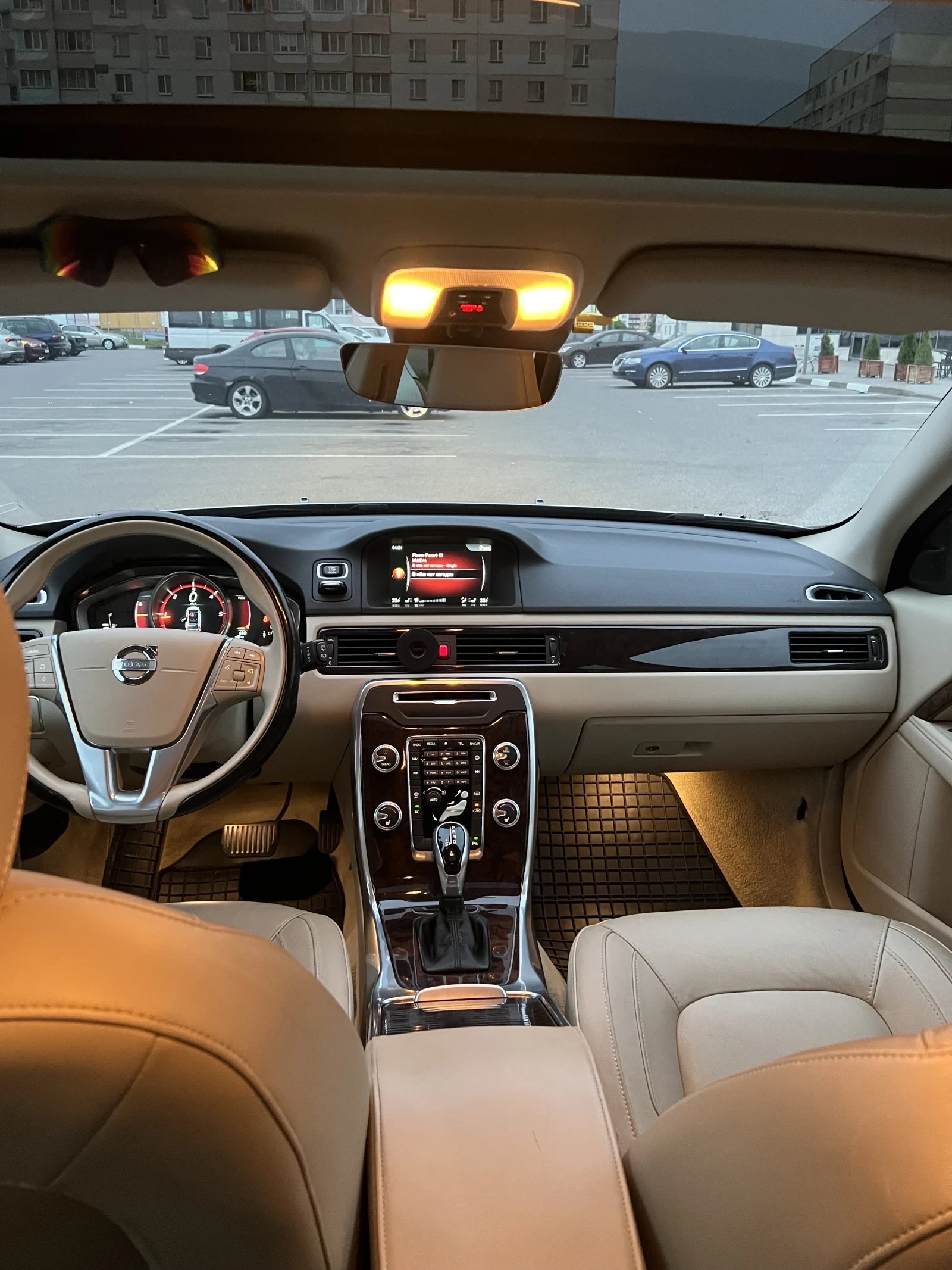 Volvo V70, 2014г, передний привод, робот