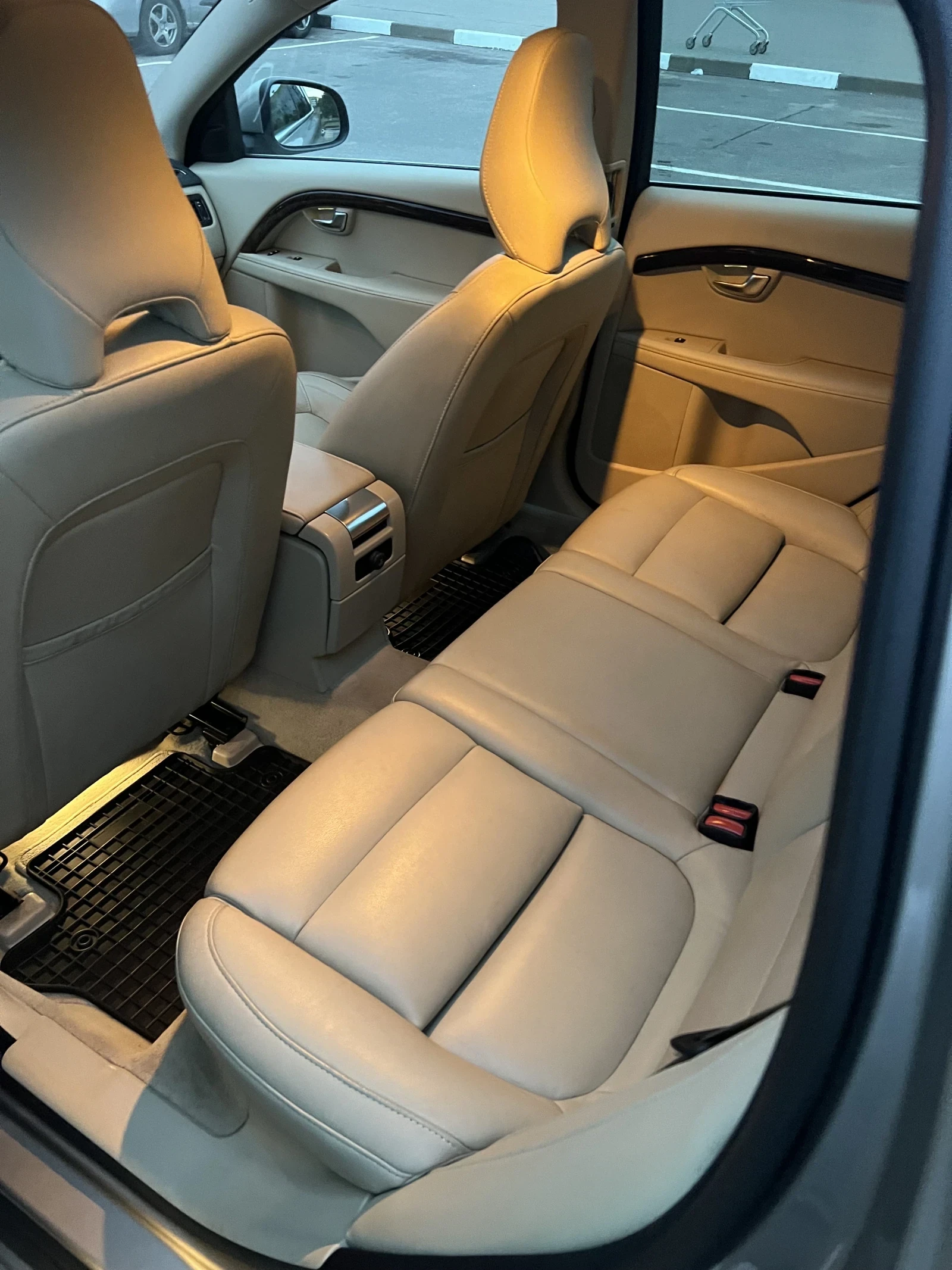 Volvo V70, 2014г, передний привод, робот