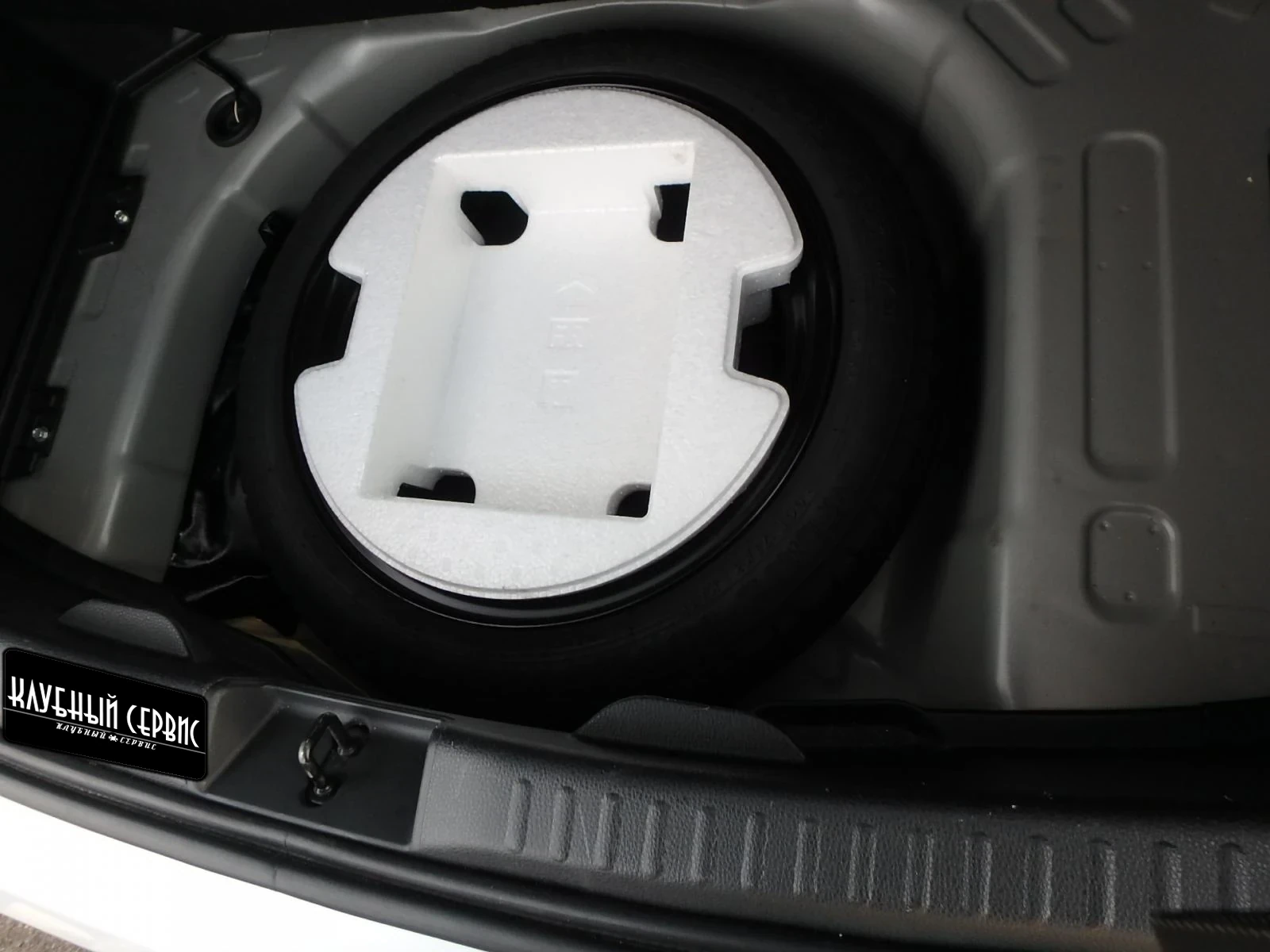 Toyota Yaris, 2020г, передний привод, вариатор