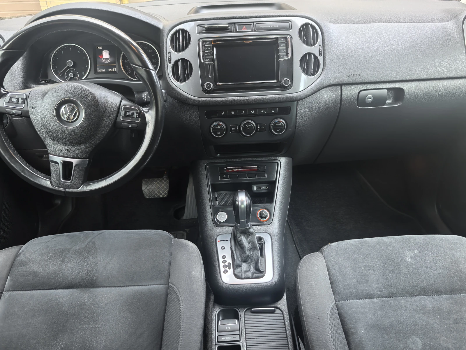 Volkswagen Tiguan, 2015г, полный привод, автомат