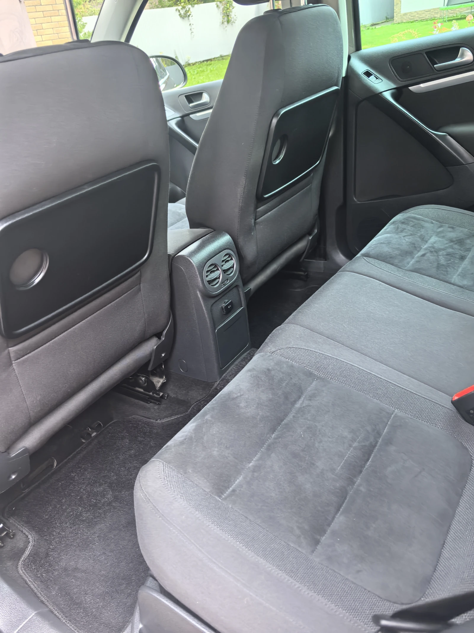 Volkswagen Tiguan, 2015г, полный привод, автомат