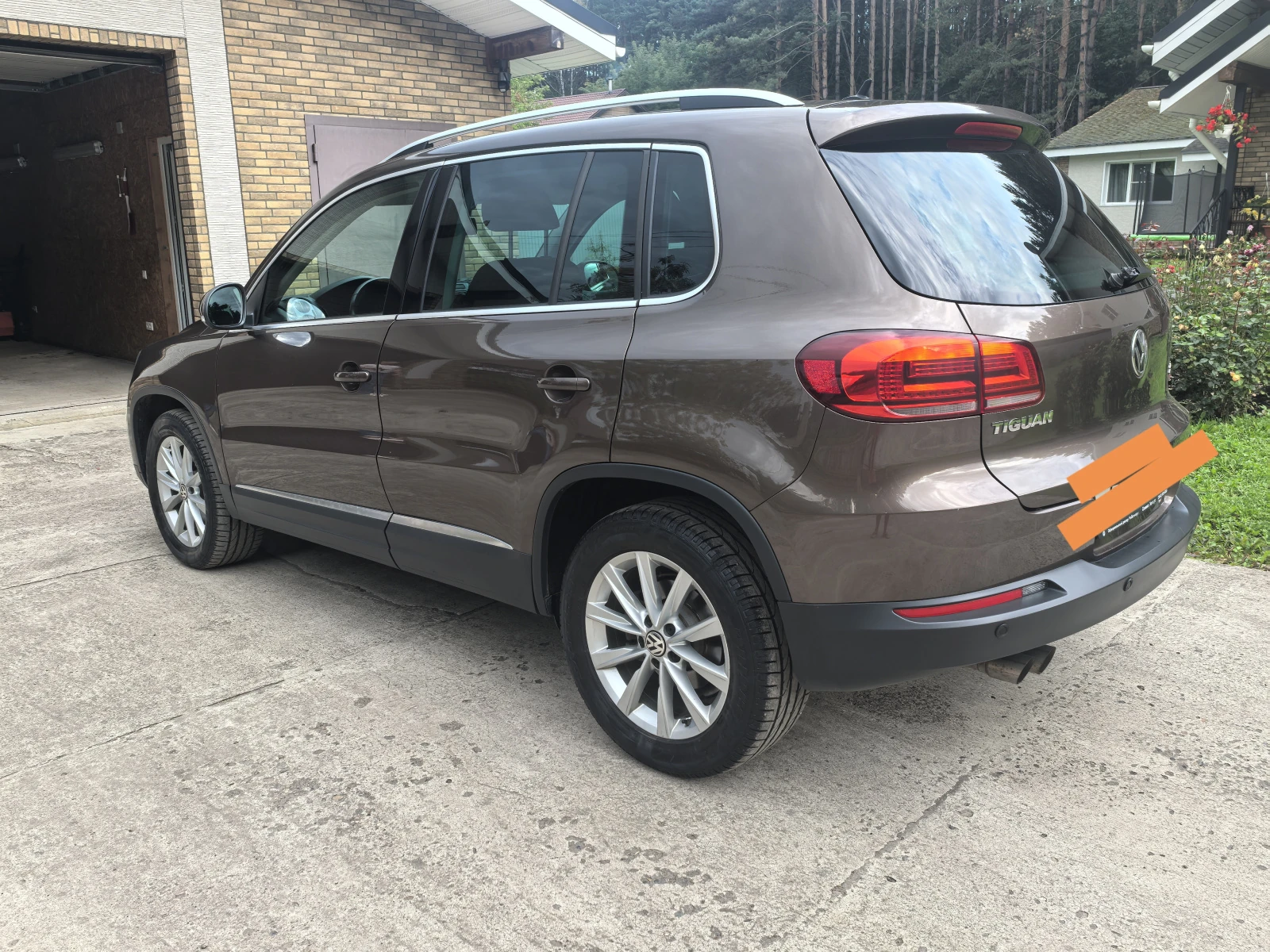 Volkswagen Tiguan, 2015г, полный привод, автомат