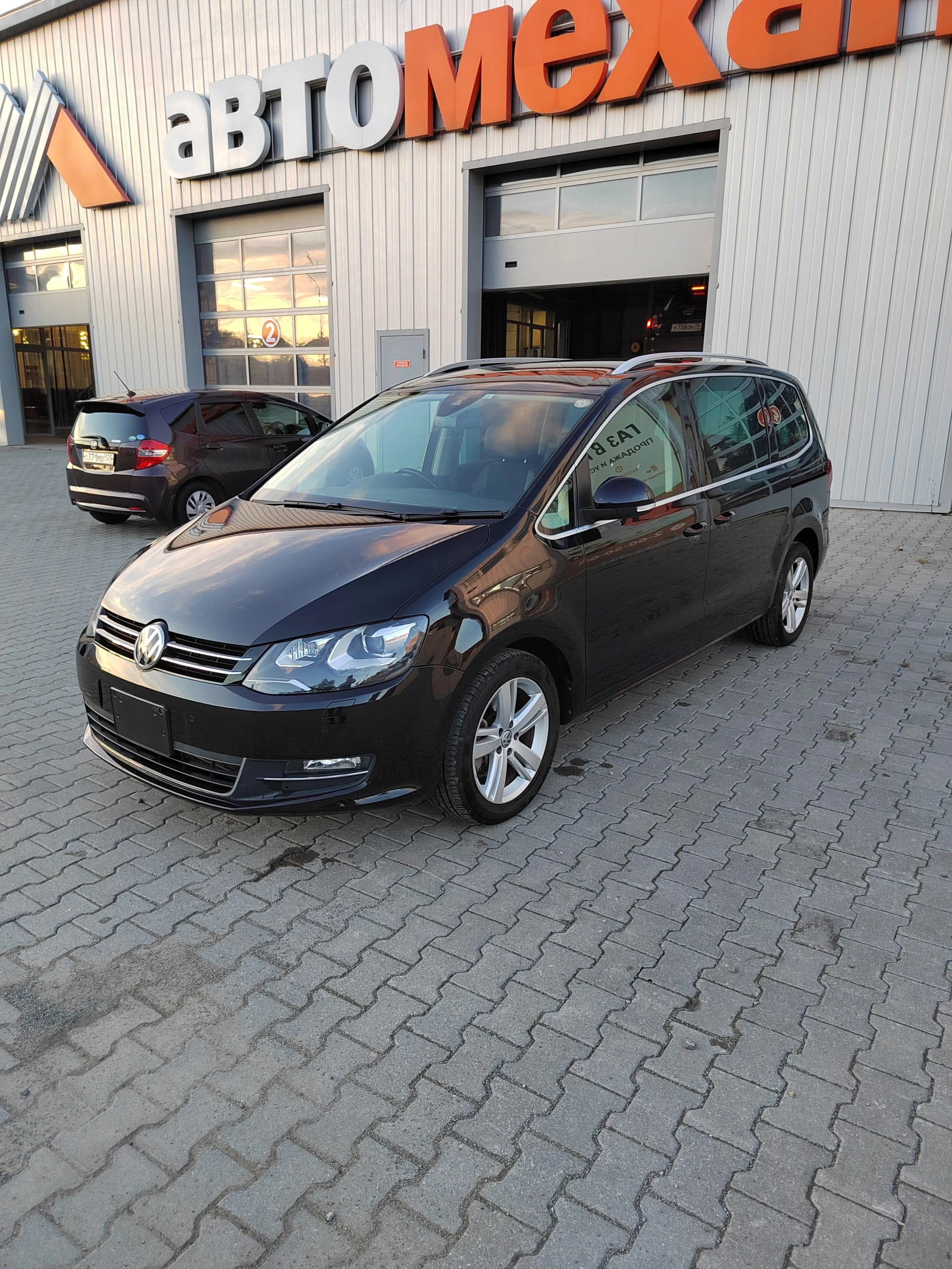 Volkswagen Sharan, 2015г, передний привод, робот