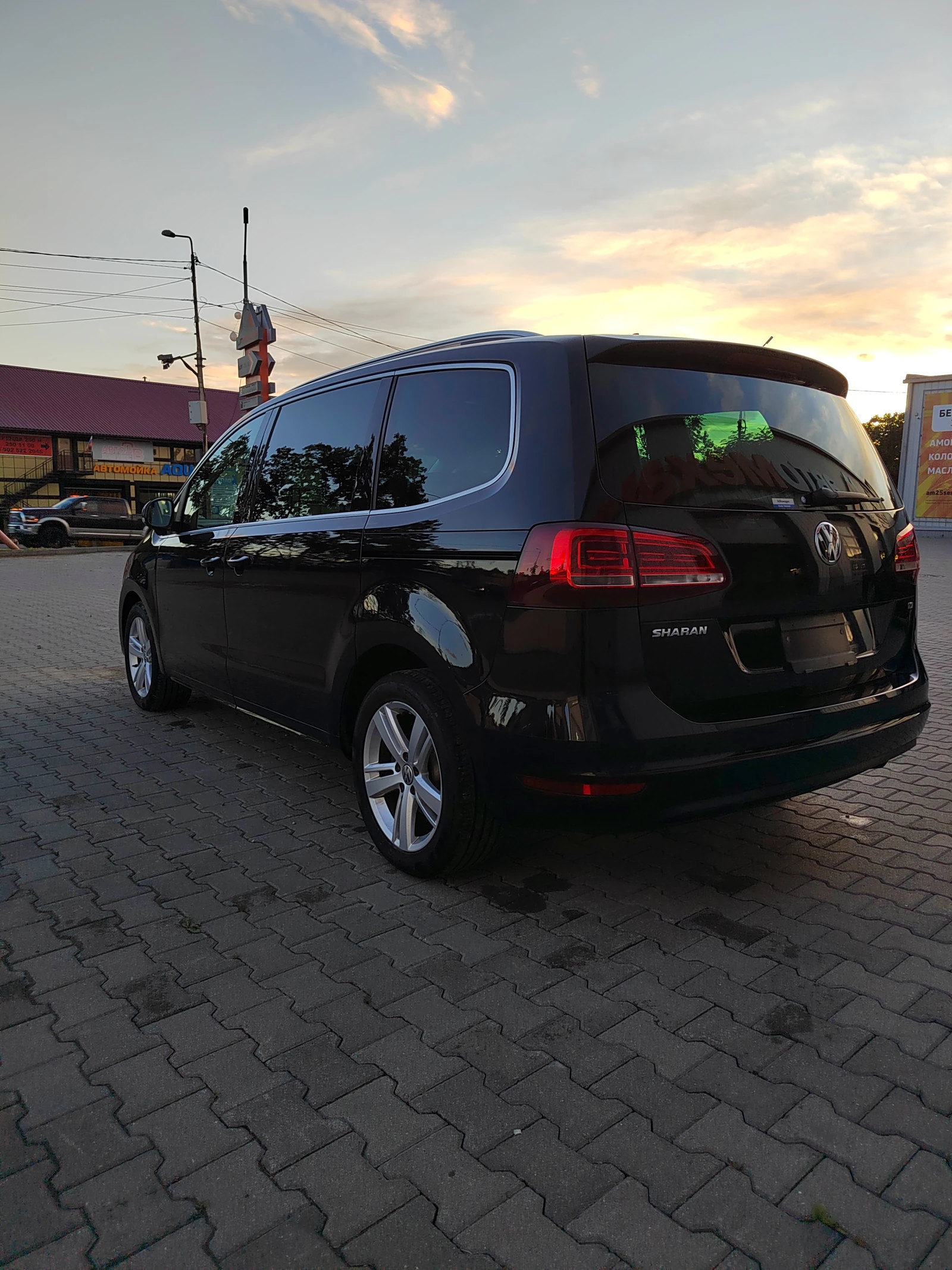 Volkswagen Sharan, 2015г, передний привод, робот