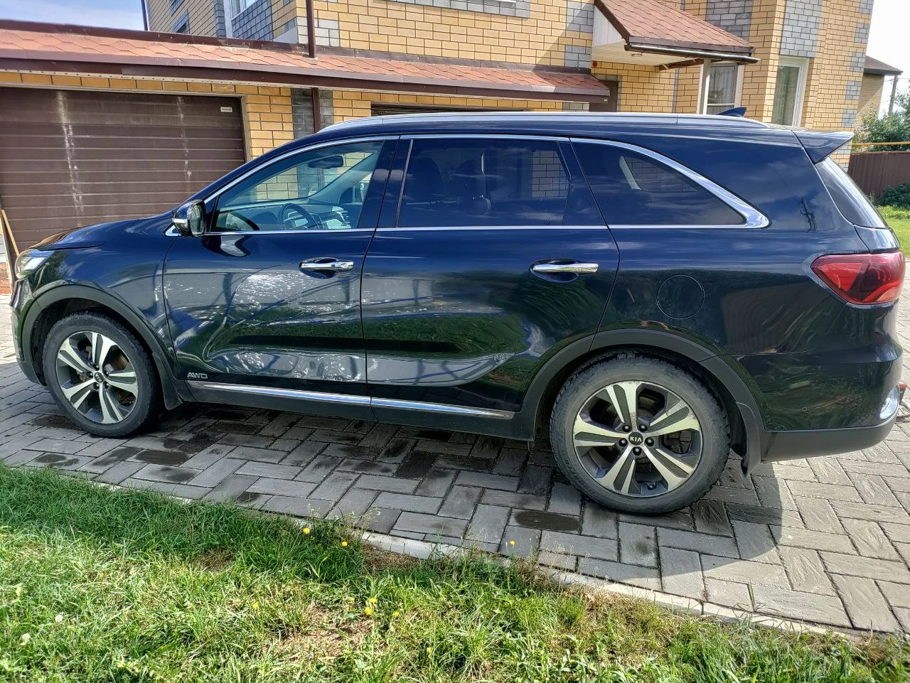 Kia Sorento, 2017г, полный привод, автомат