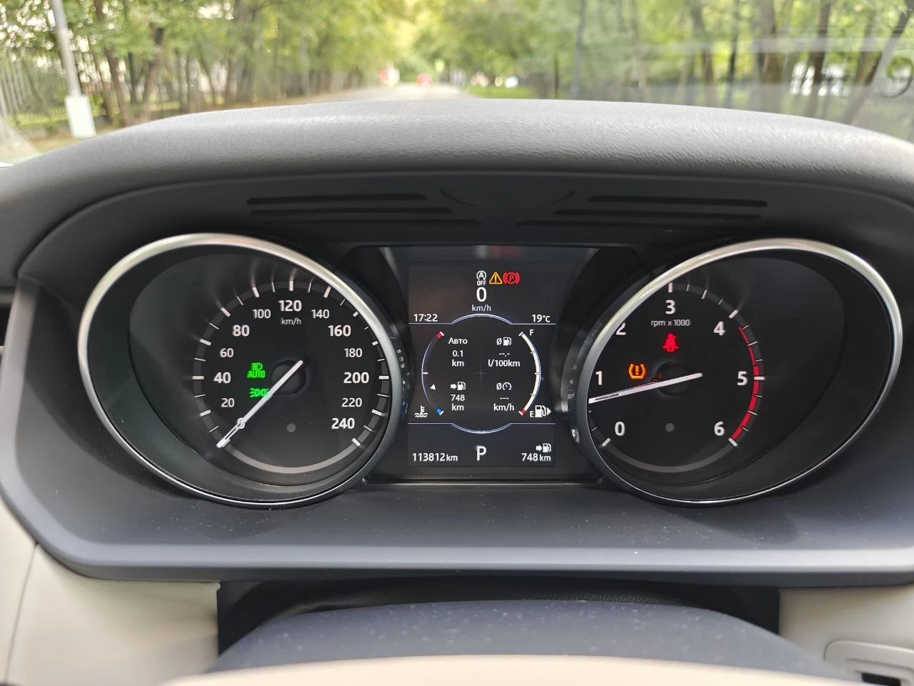 Land Rover Discovery, 2017г, полный привод, автомат