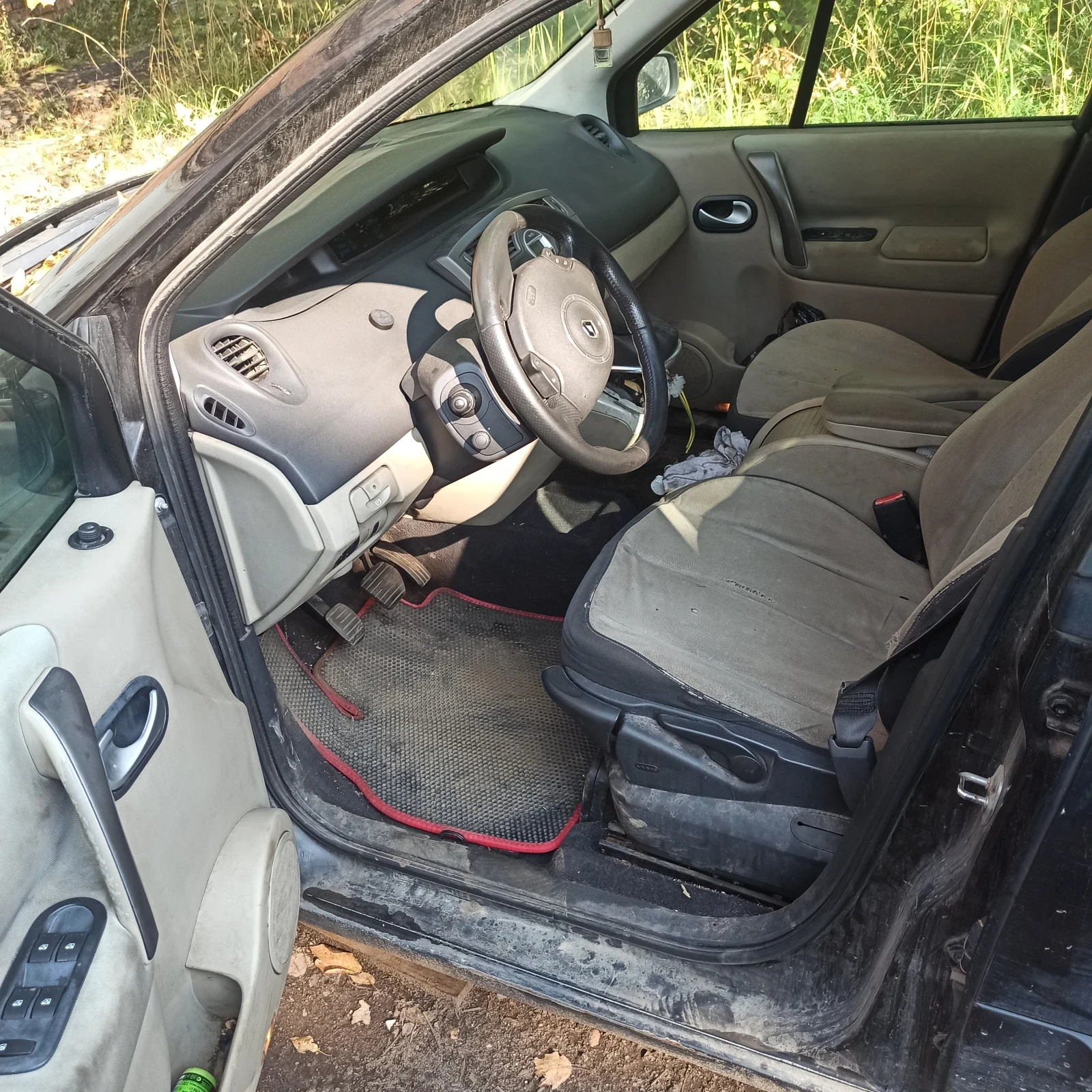 Renault Scenic, 2008г, передний привод, механика