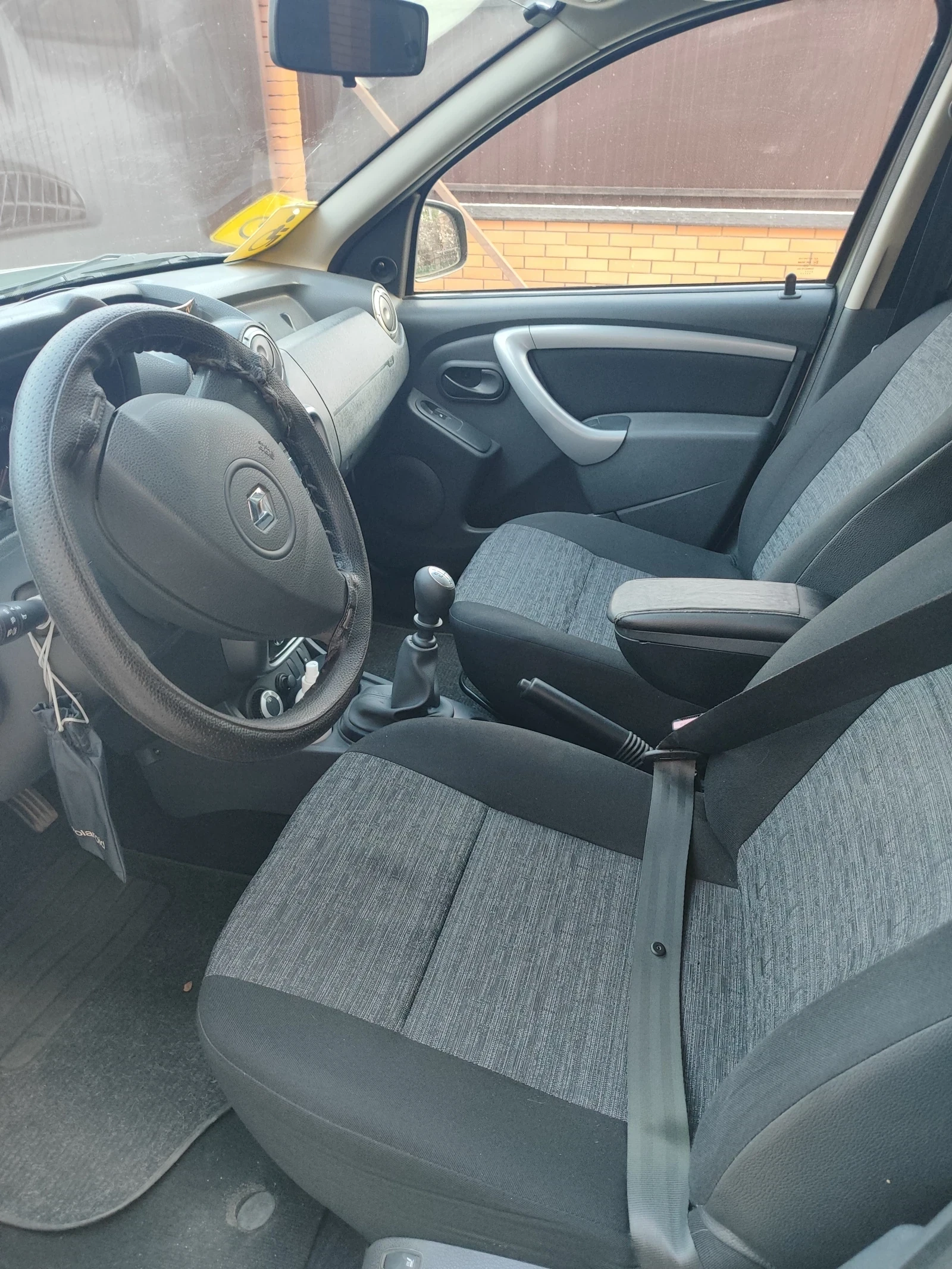 Renault Duster, 2012г, полный привод, механика