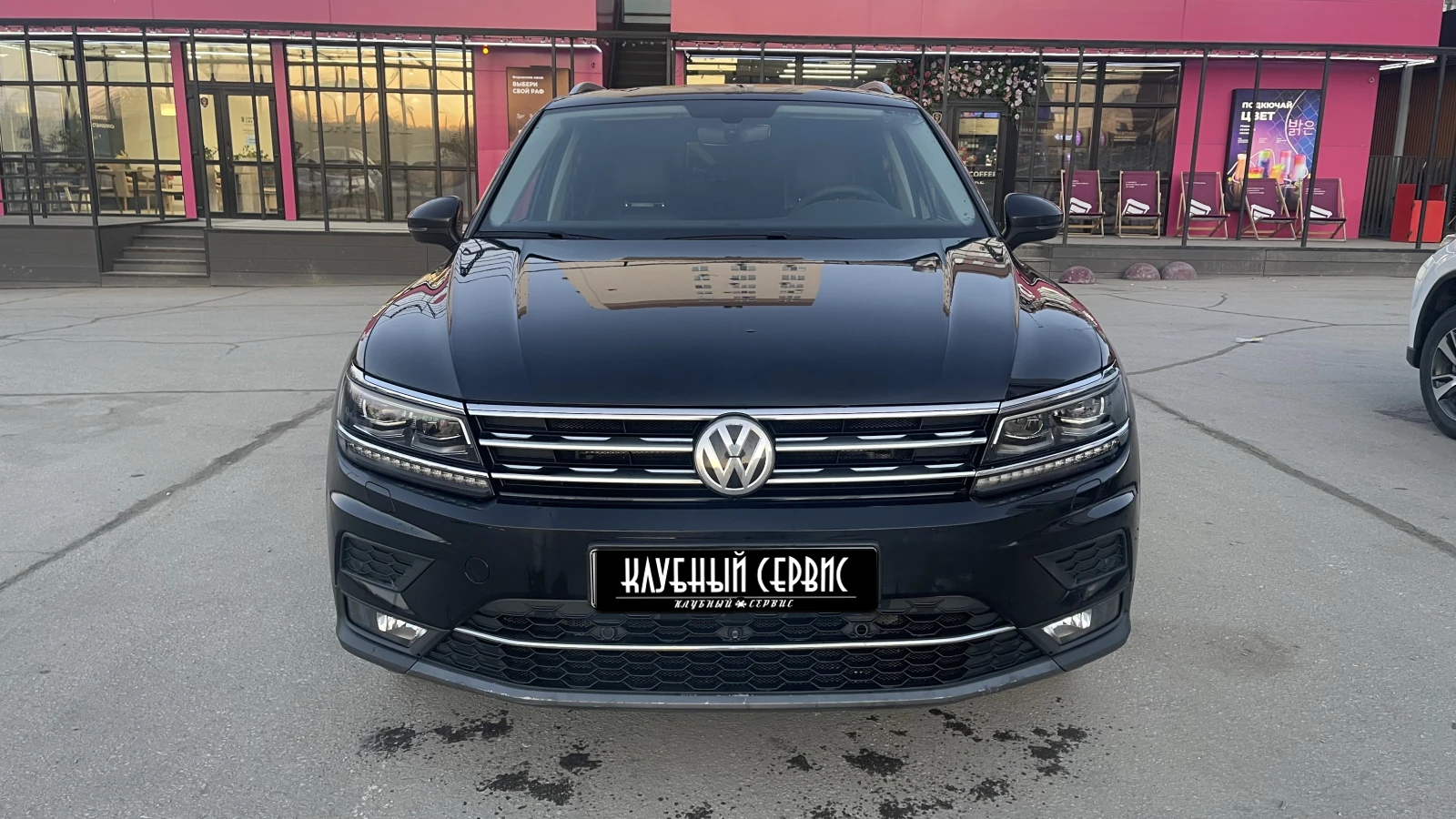 Volkswagen Tiguan, 2017г, полный привод, робот