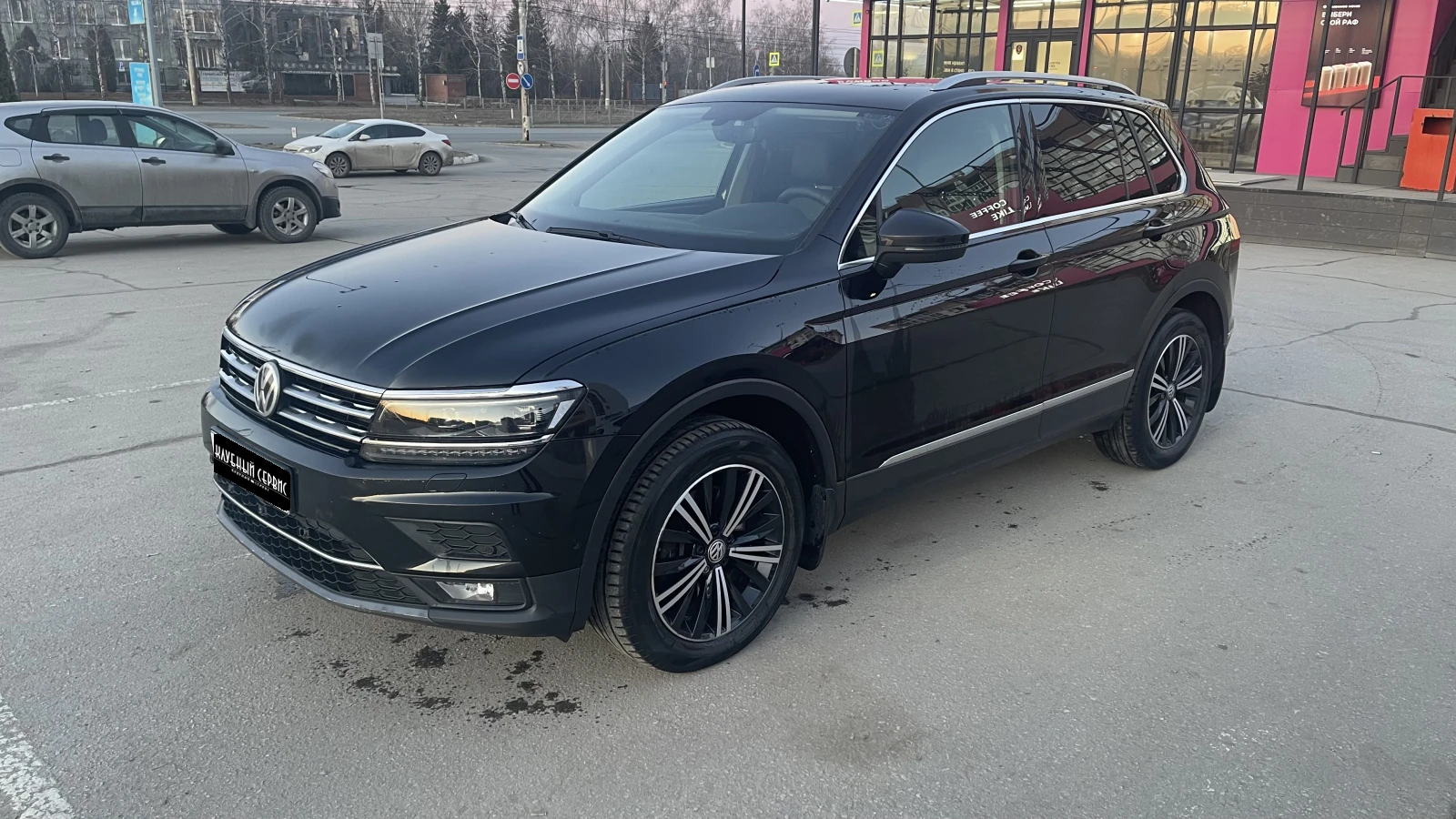 Volkswagen Tiguan, 2017г, полный привод, робот