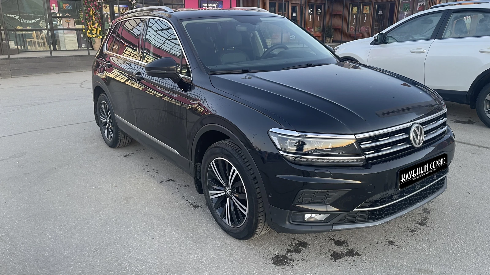 Volkswagen Tiguan, 2017г, полный привод, робот