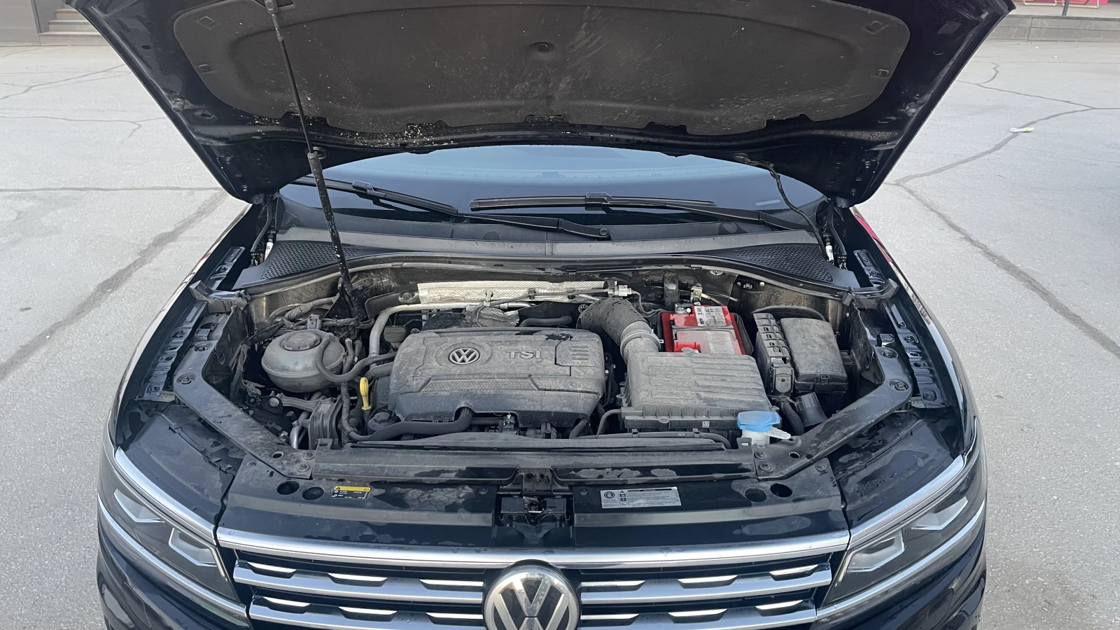 Volkswagen Tiguan, 2017г, полный привод, робот