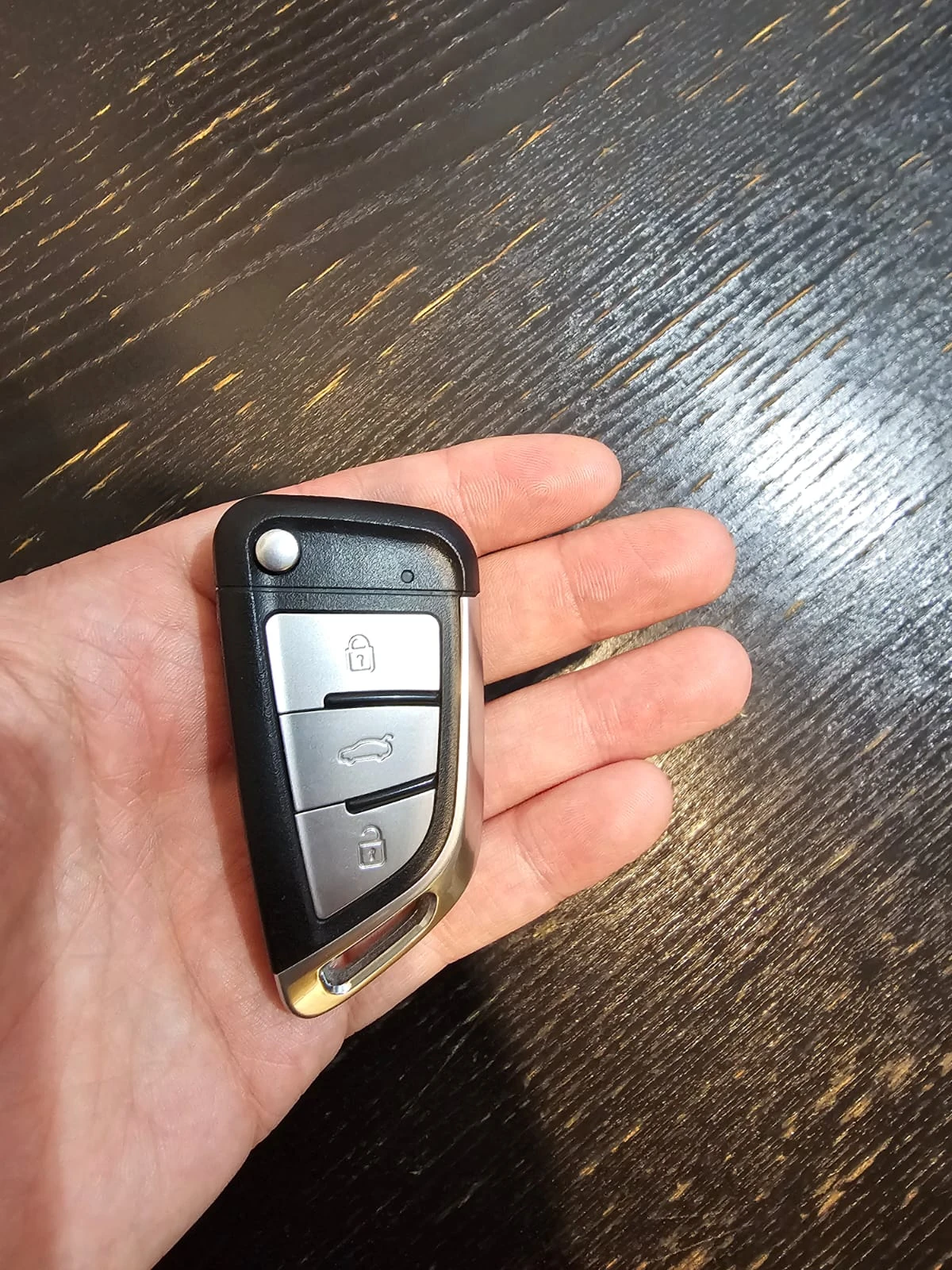 BMW 5 серии, 1998г, задний привод, автомат