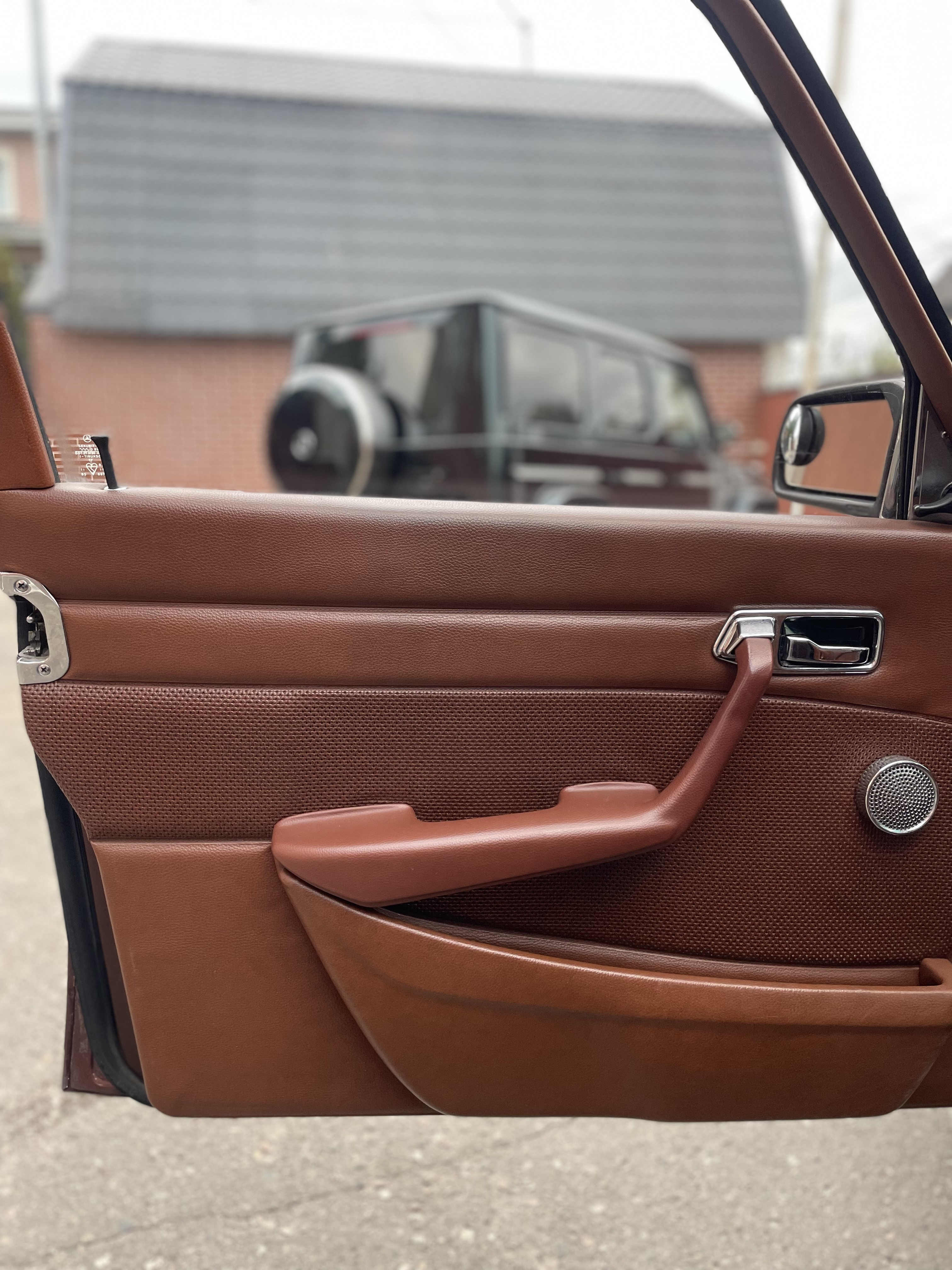 Mercedes-Benz S-Класс, 1980г, задний привод, автомат