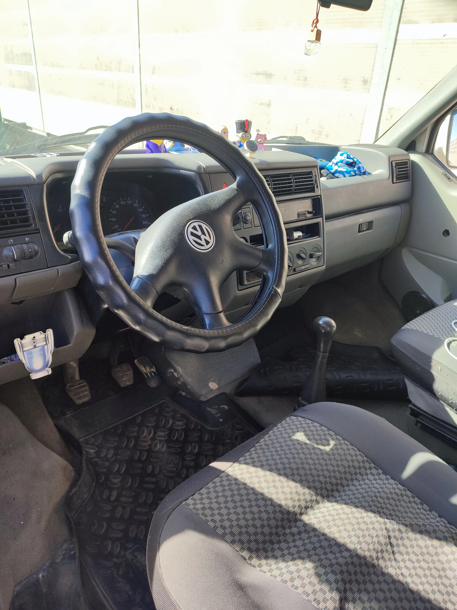 Volkswagen Transporter, 1999г, передний привод, механика