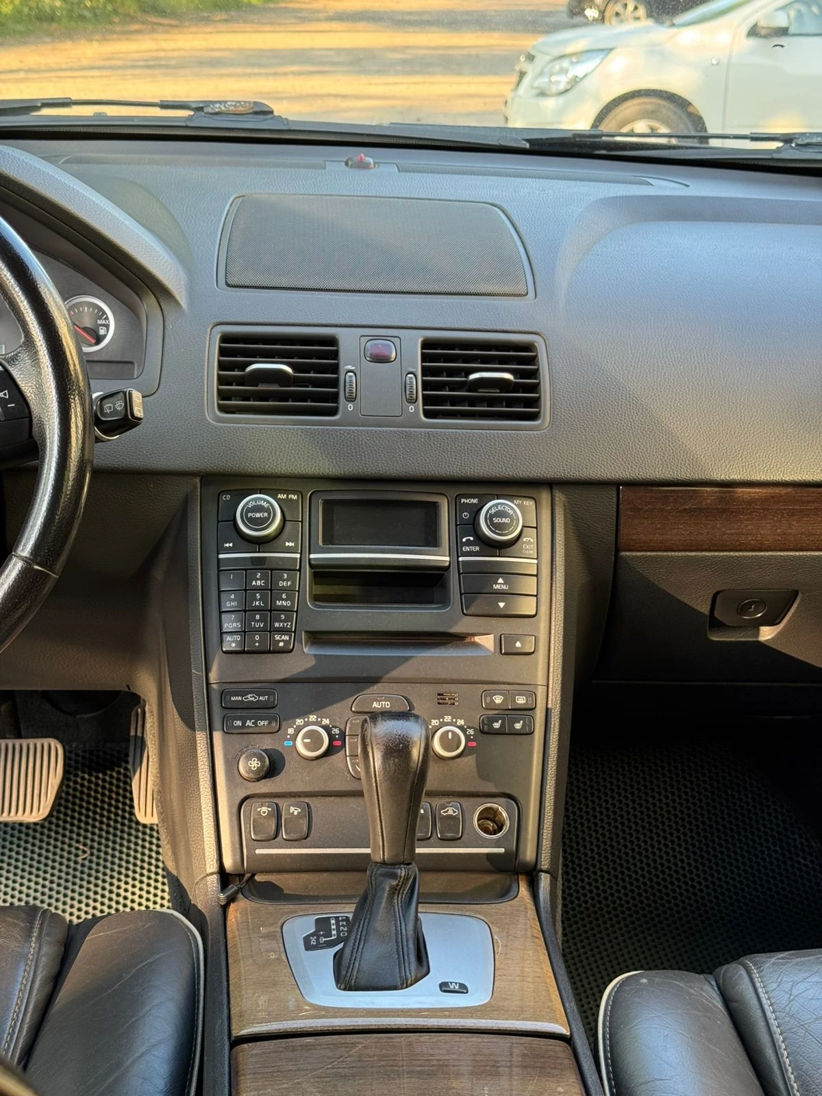 Volvo XC90, 2010г, полный привод, автомат