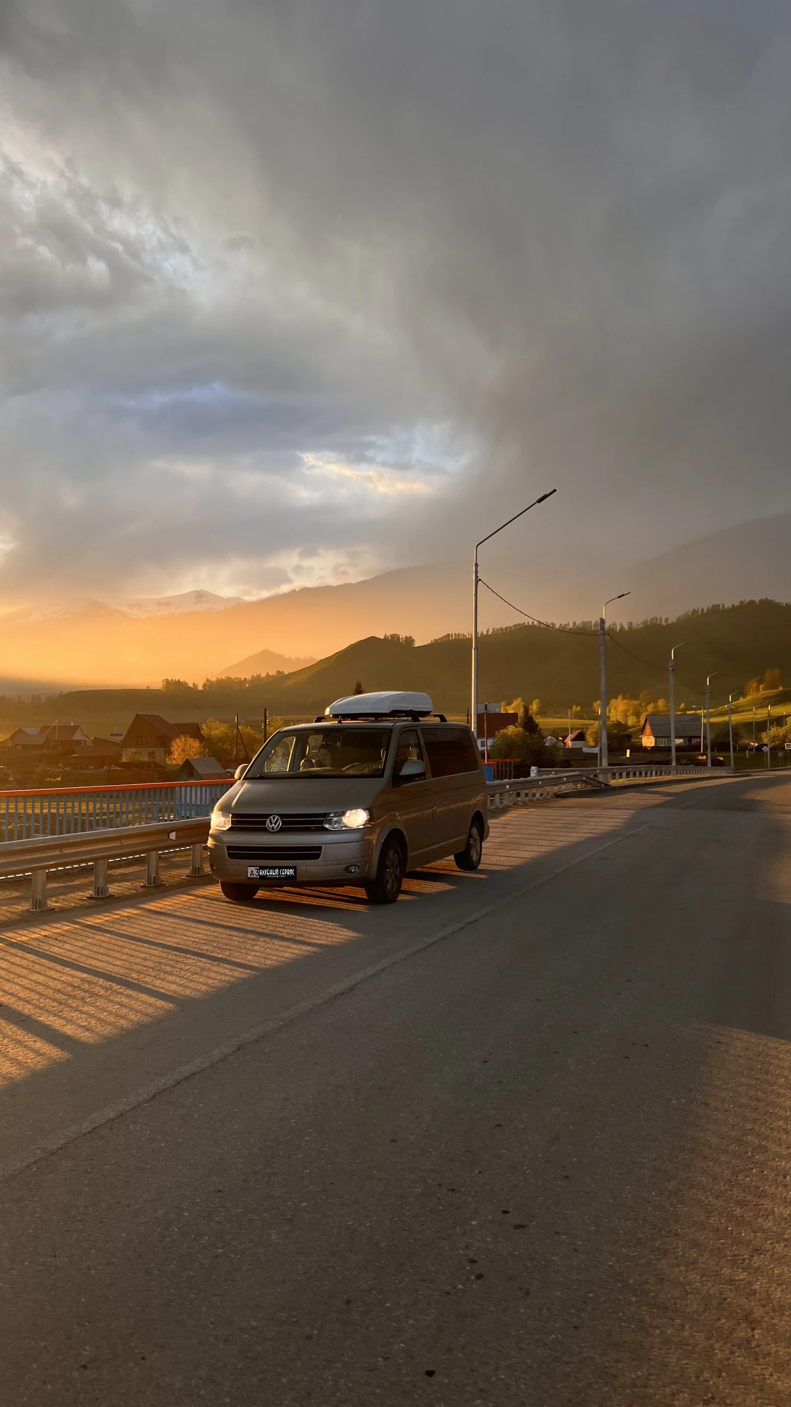 Volkswagen Multivan, 2010г, передний привод, робот