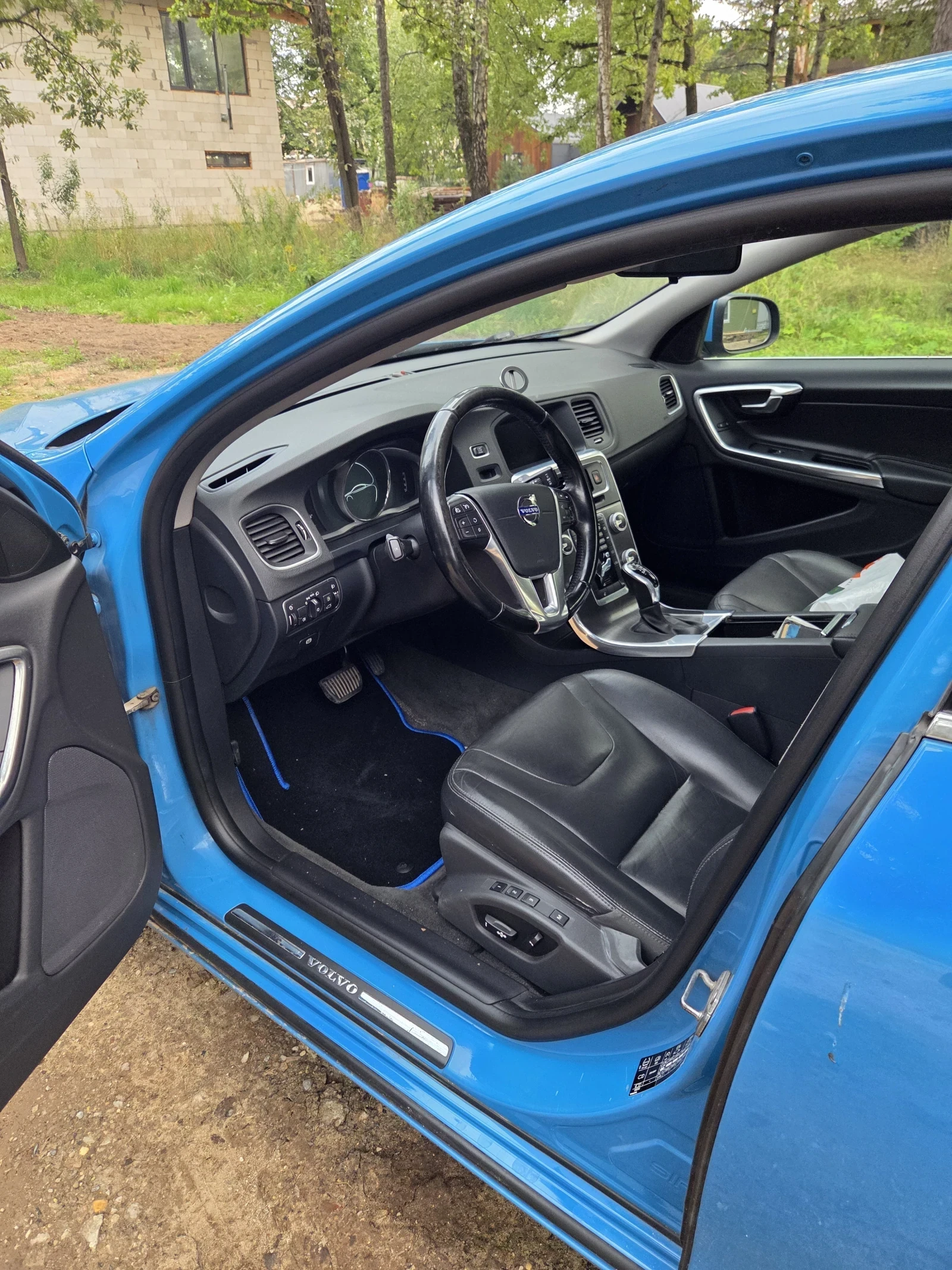 Volvo S60, 2015г, передний привод, автомат