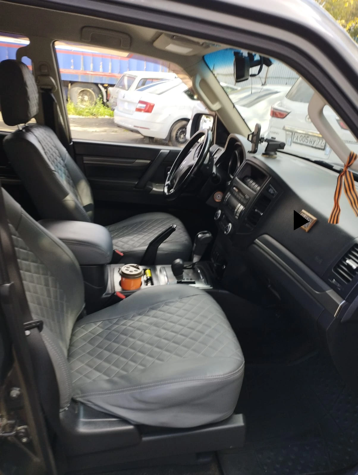 Mitsubishi Pajero, 2012г, полный привод, автомат