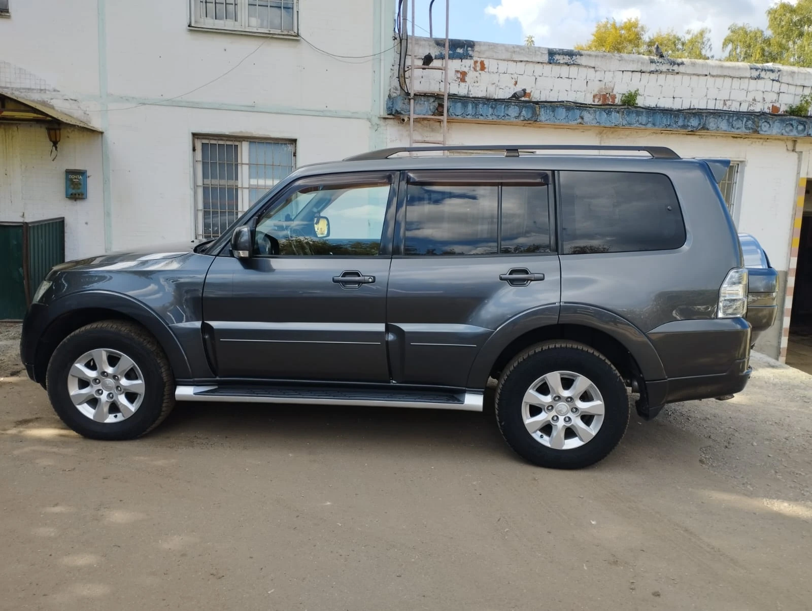 Mitsubishi Pajero, 2012г, полный привод, автомат