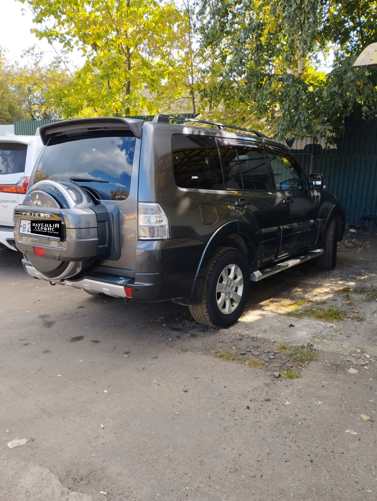 Mitsubishi Pajero, 2012г, полный привод, автомат