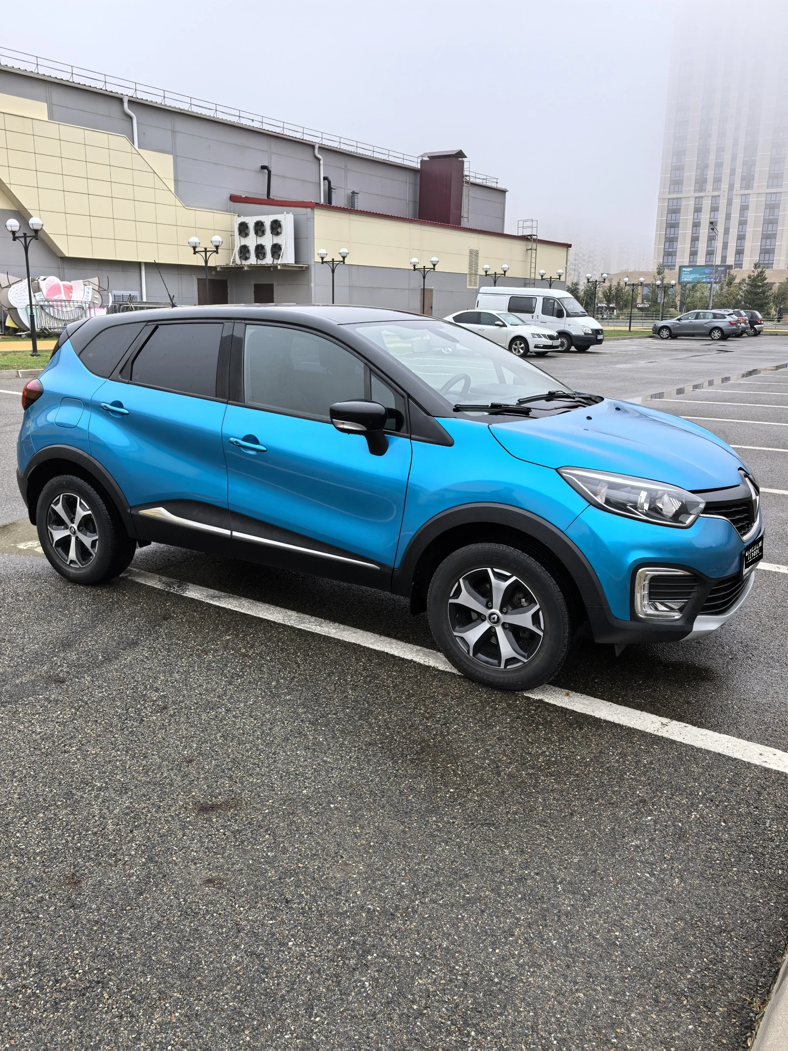 Renault Kaptur, 2017г, полный привод, автомат