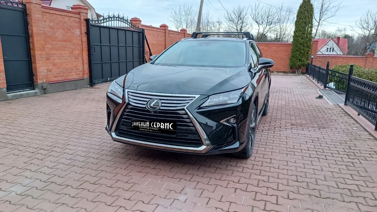 Lexus RX, 2018г, полный привод, автомат