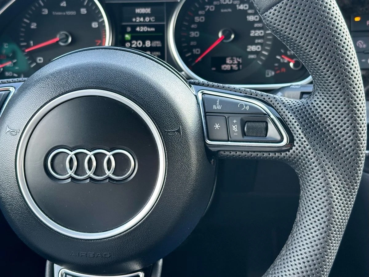 Audi Q7, 2014г, полный привод, автомат