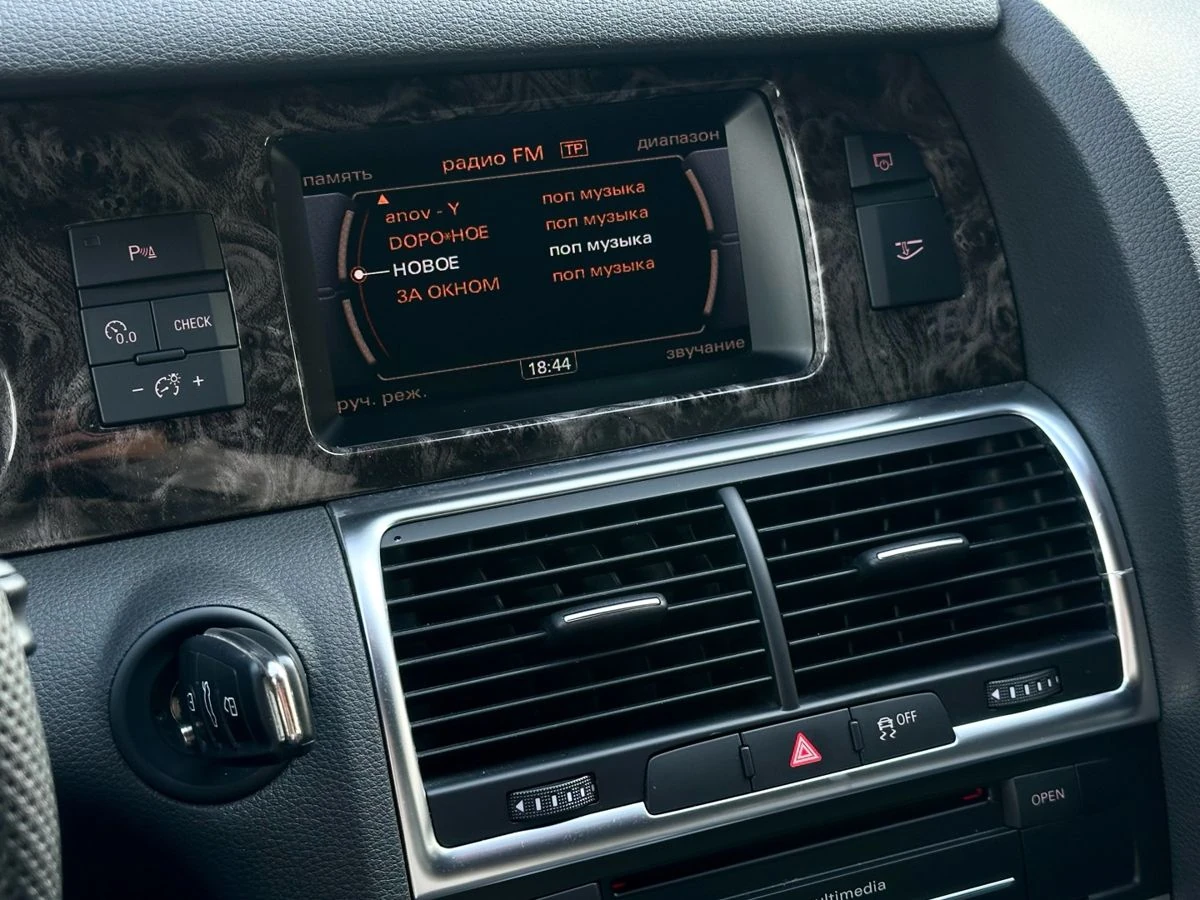 Audi Q7, 2014г, полный привод, автомат