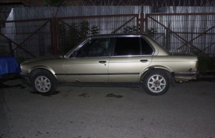 BMW 3 серии, 1984г, задний привод, механика