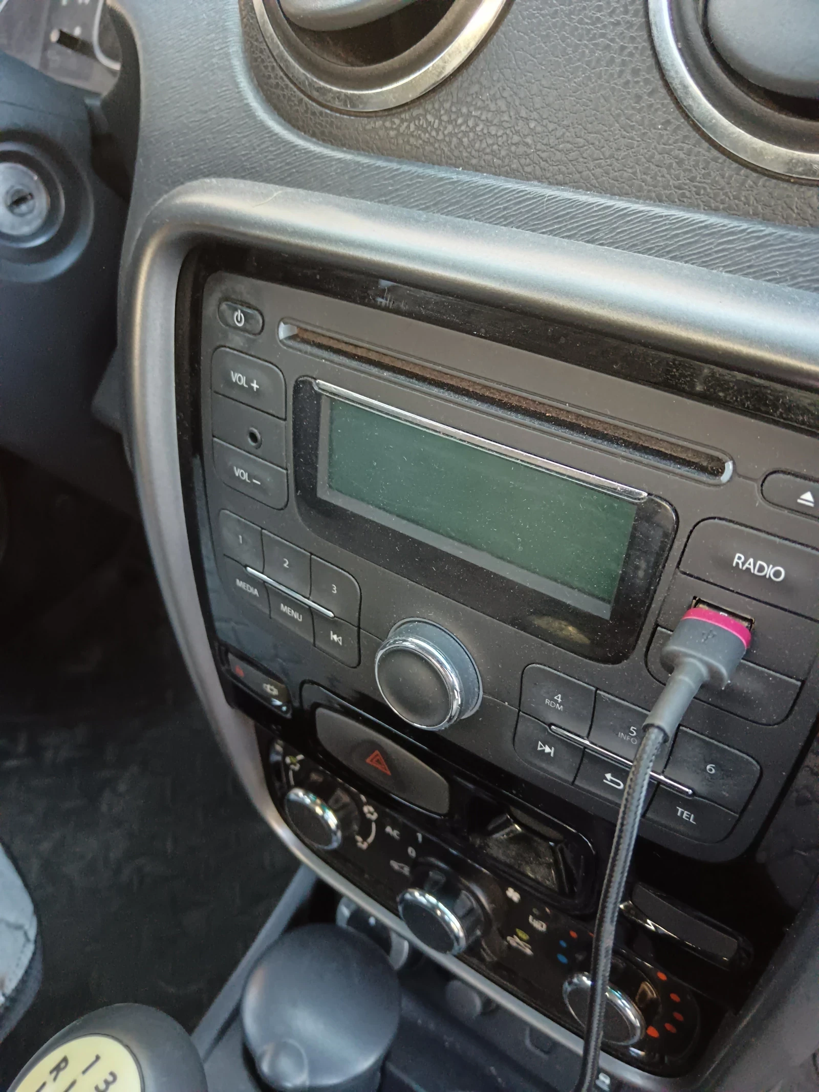 Renault Duster, 2012г, полный привод, механика