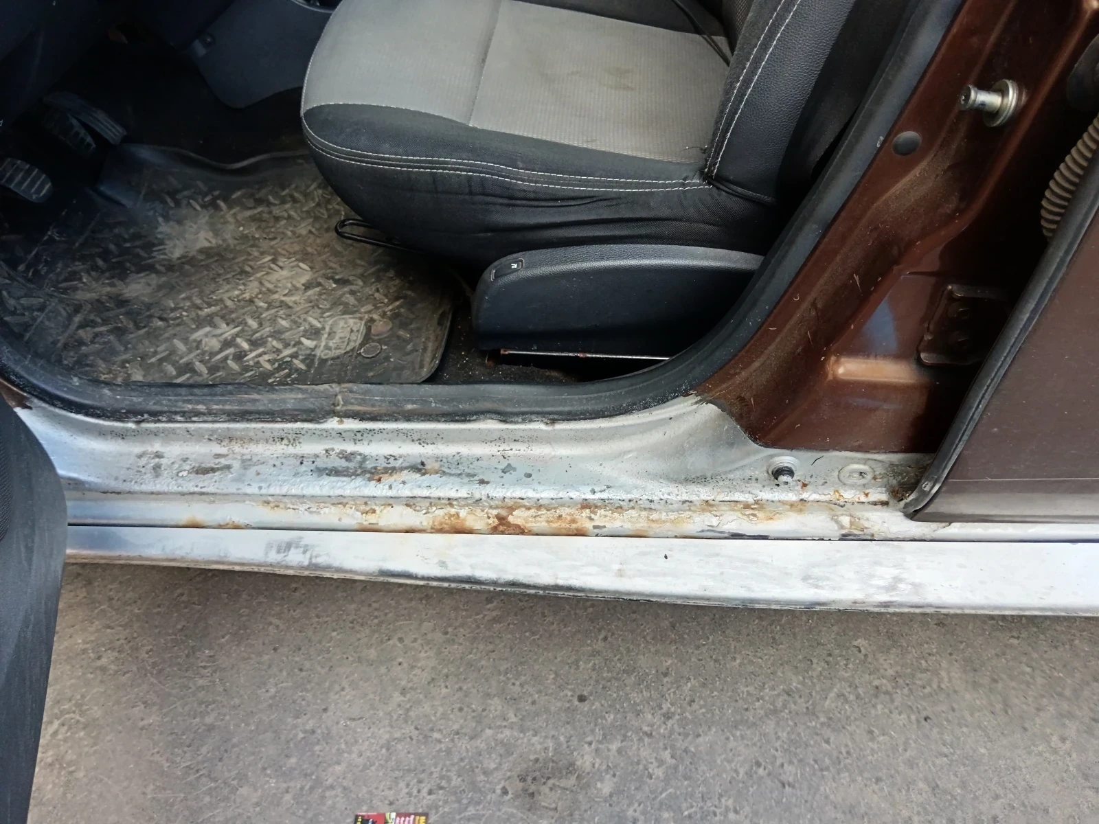 Renault Duster, 2012г, полный привод, механика